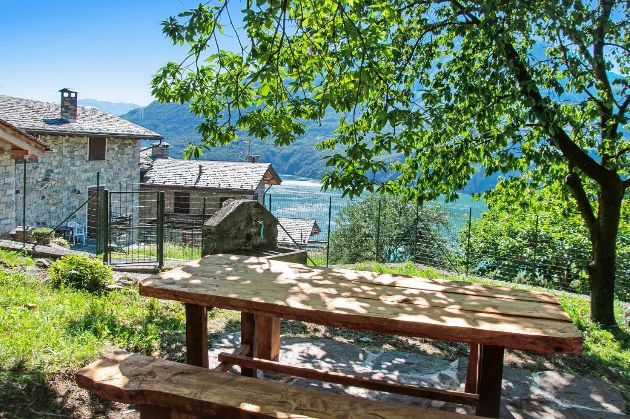 Il Ciliegio Sul Lago Verceia Exterior photo